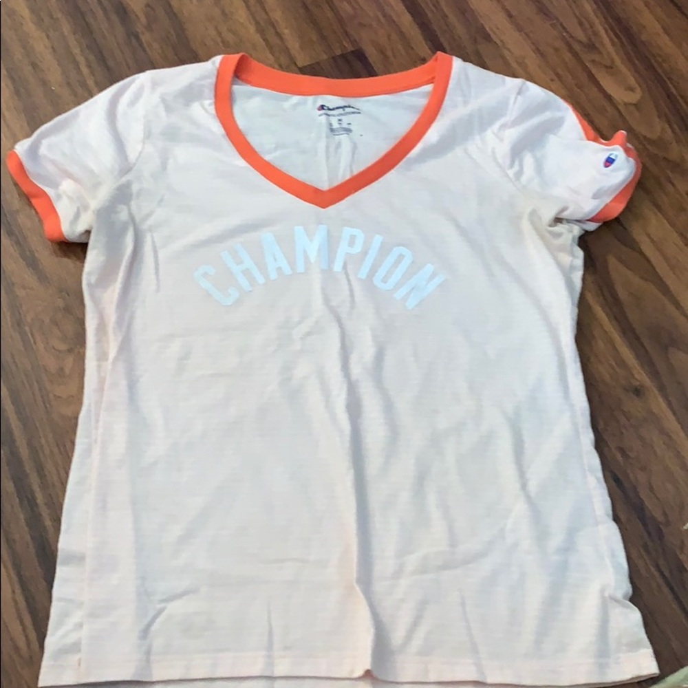 Champion tshirt
